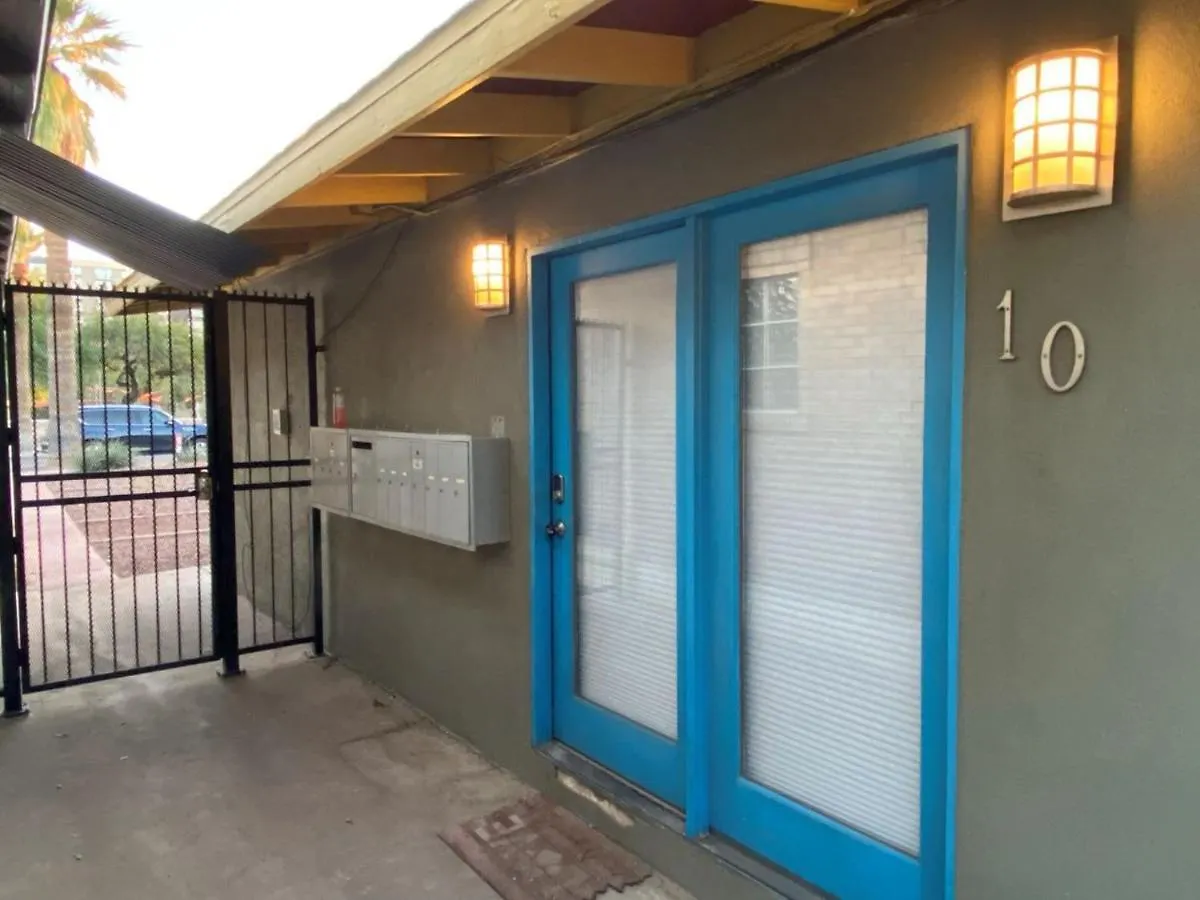 10 Chelsea Place On The Park Apartment Phoenix
